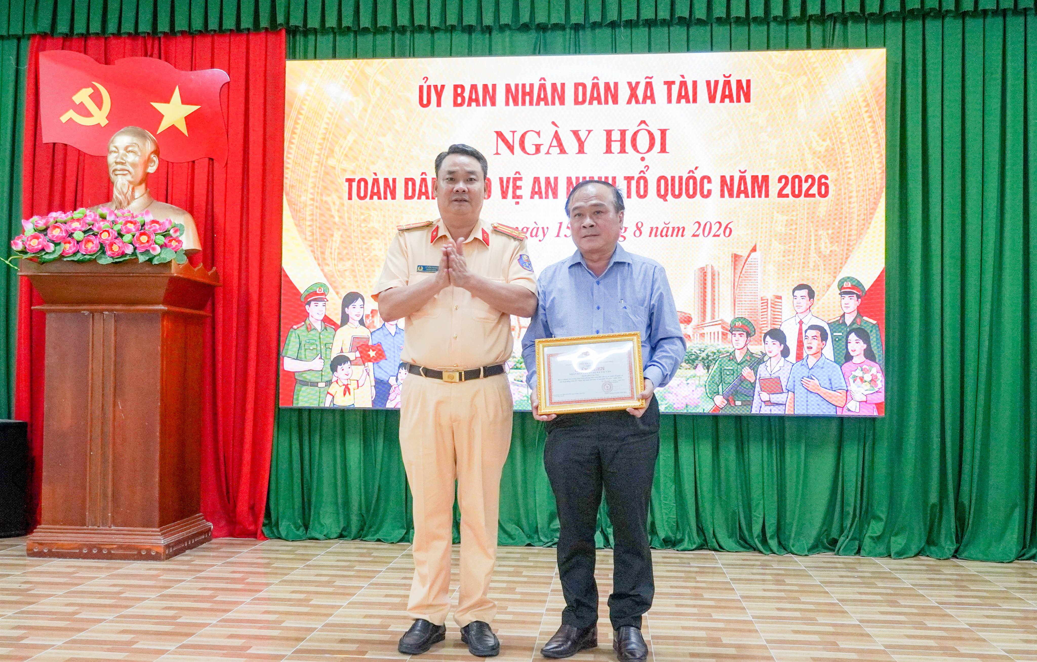 anh tin bai